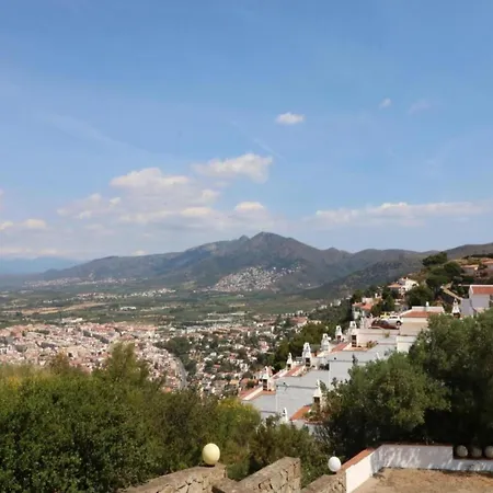 With View * Rosas